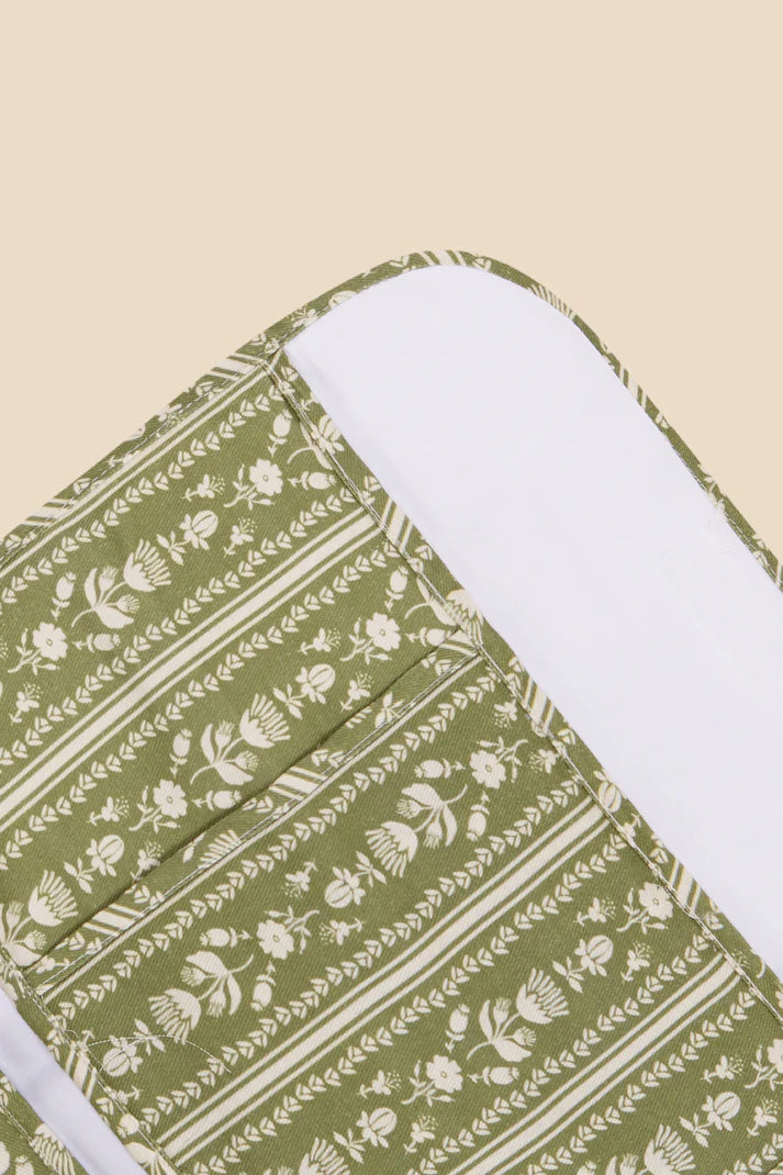 LOIBA DOCUMENT HOLDER