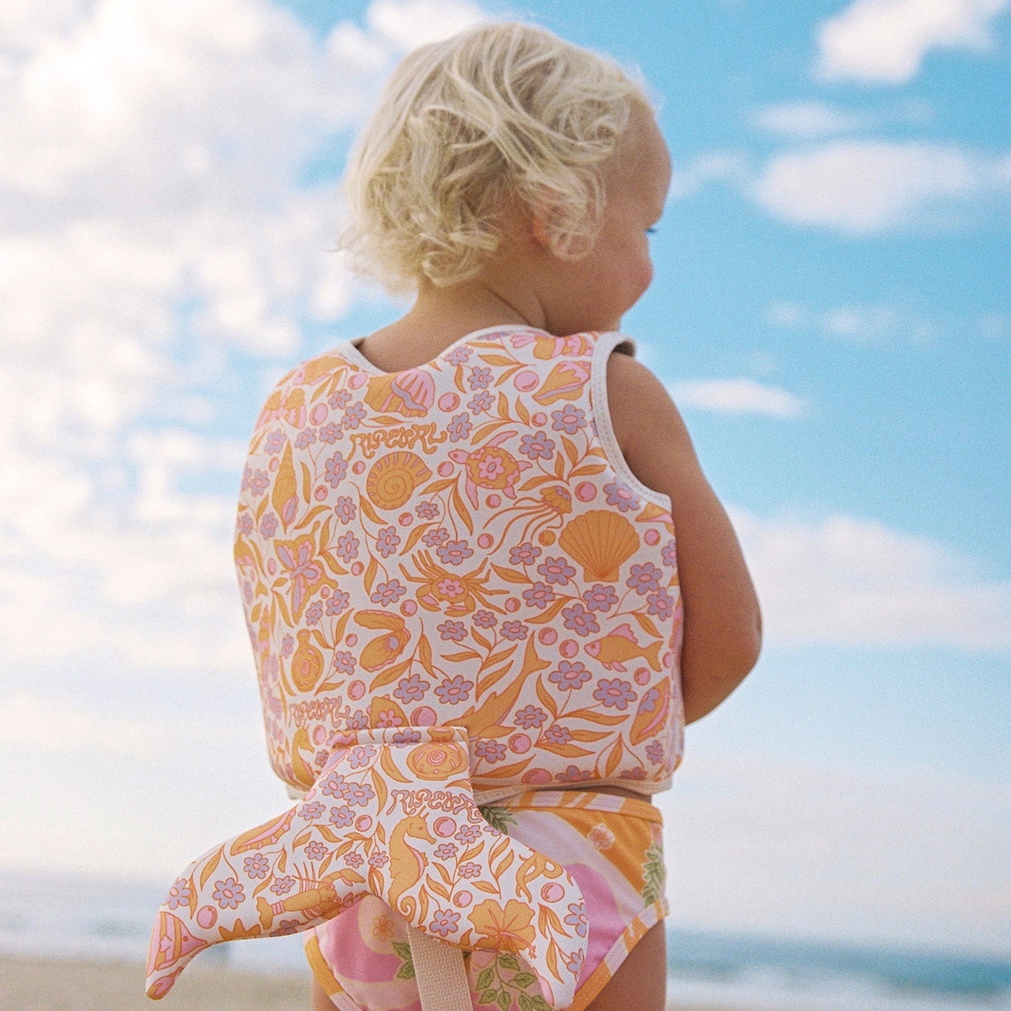 SWIM VEST OCEAN MAGIC PINK 3D