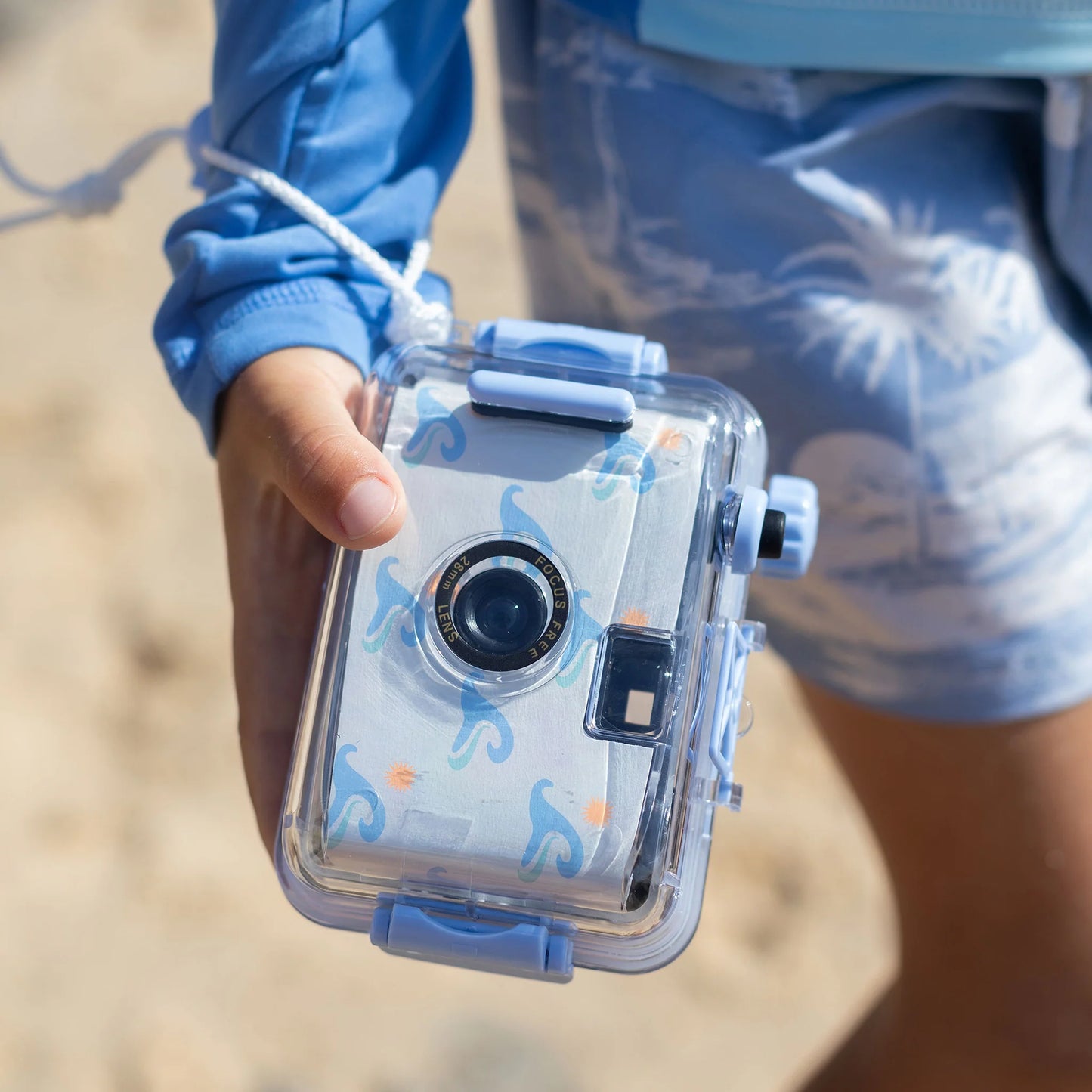 UNDERWATER CAMERA BLUE WAVE