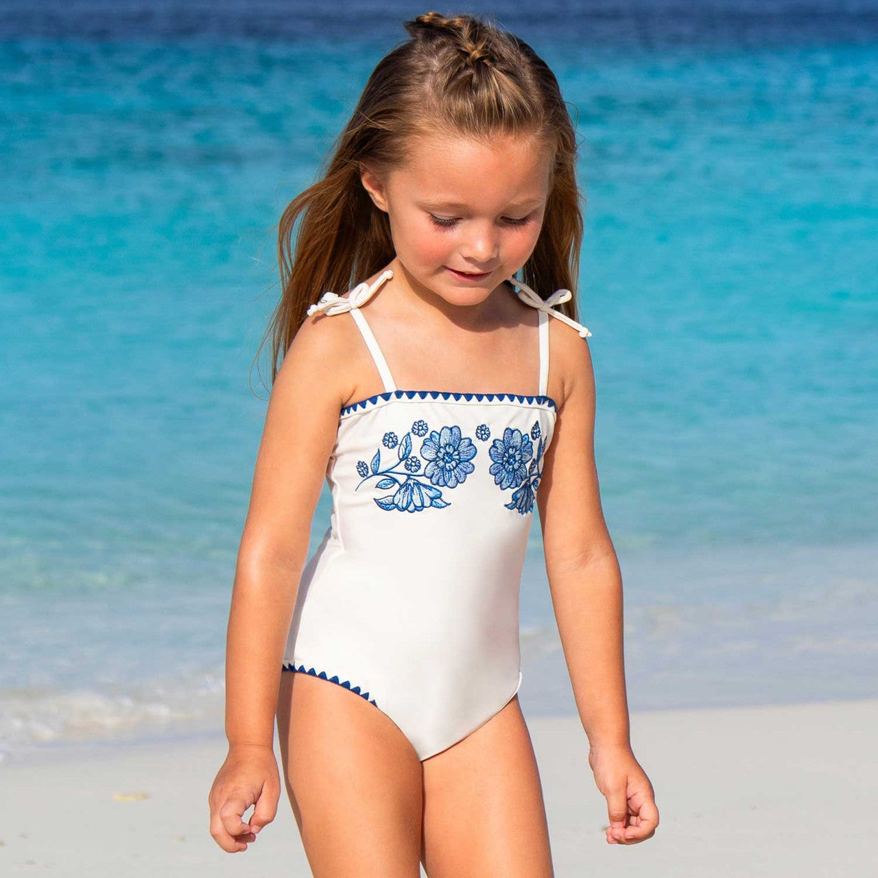 ONE PIECE WHITE