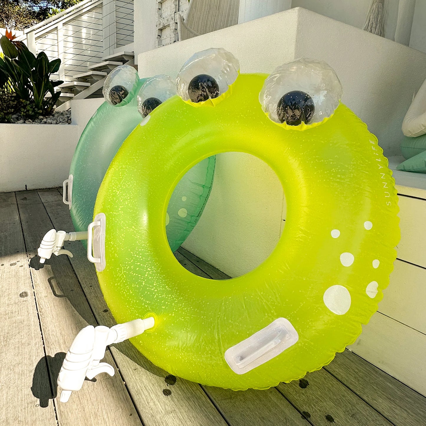 POOL RING SOAKERS SONNY THE SEA CREATURE