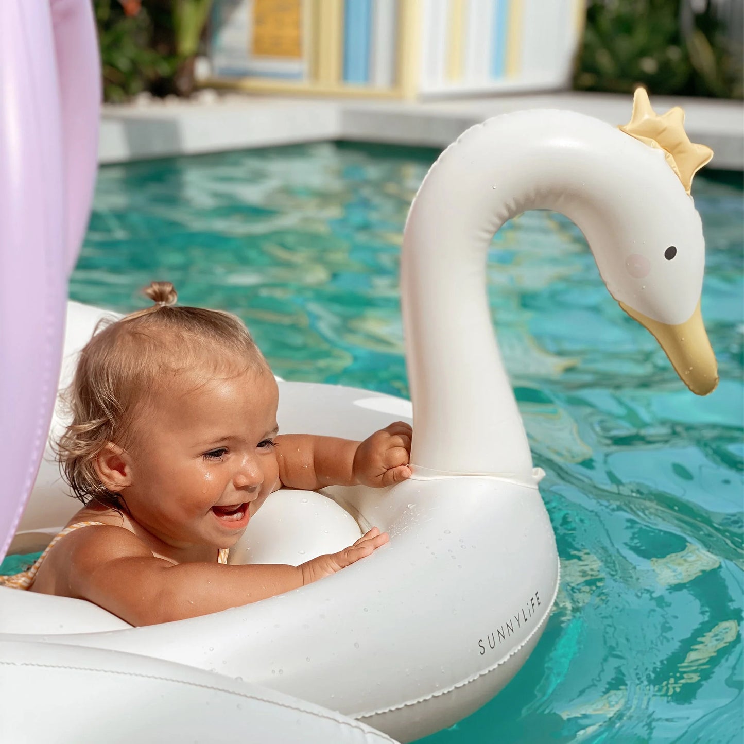 BABY FLOAT PRINCESS SWAN