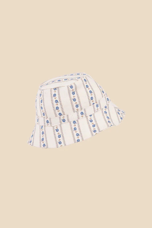 SARIREÑA BUCKET HAT