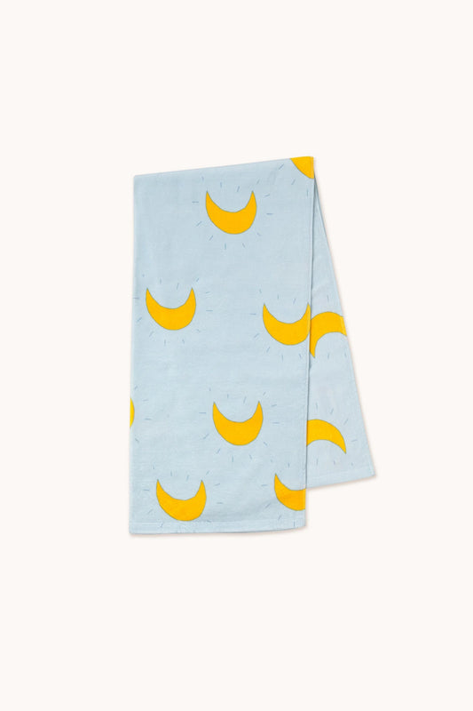MIDNIGHT SUN TOWEL